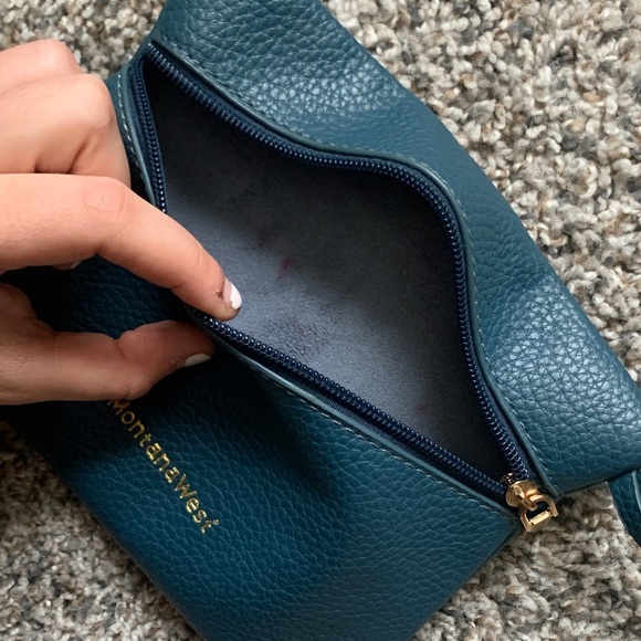 Montana West Blue Wristlet with Gold Accents - Picture 3 of 4